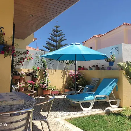 Séjour chez l'habitant Binny's House Cascais - Renting Not The Whole House
